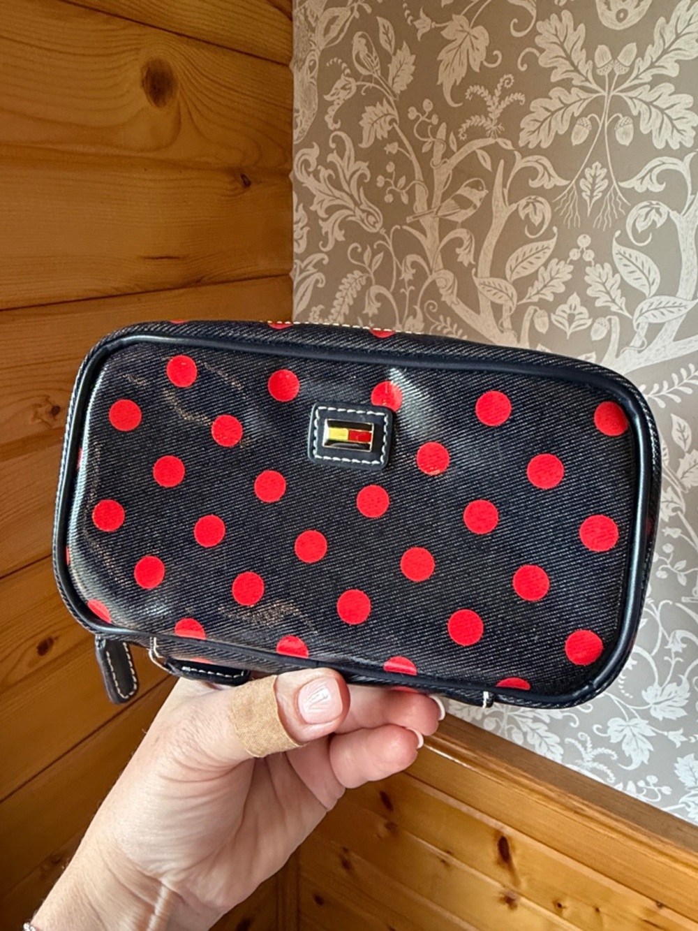 Tommy Hilfiger Jewelry Cosmetic Clutch w/ Mirror & 4 Multicolor Compartments New